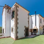 Semesterbostad Masia Garriga, Avia Girona
